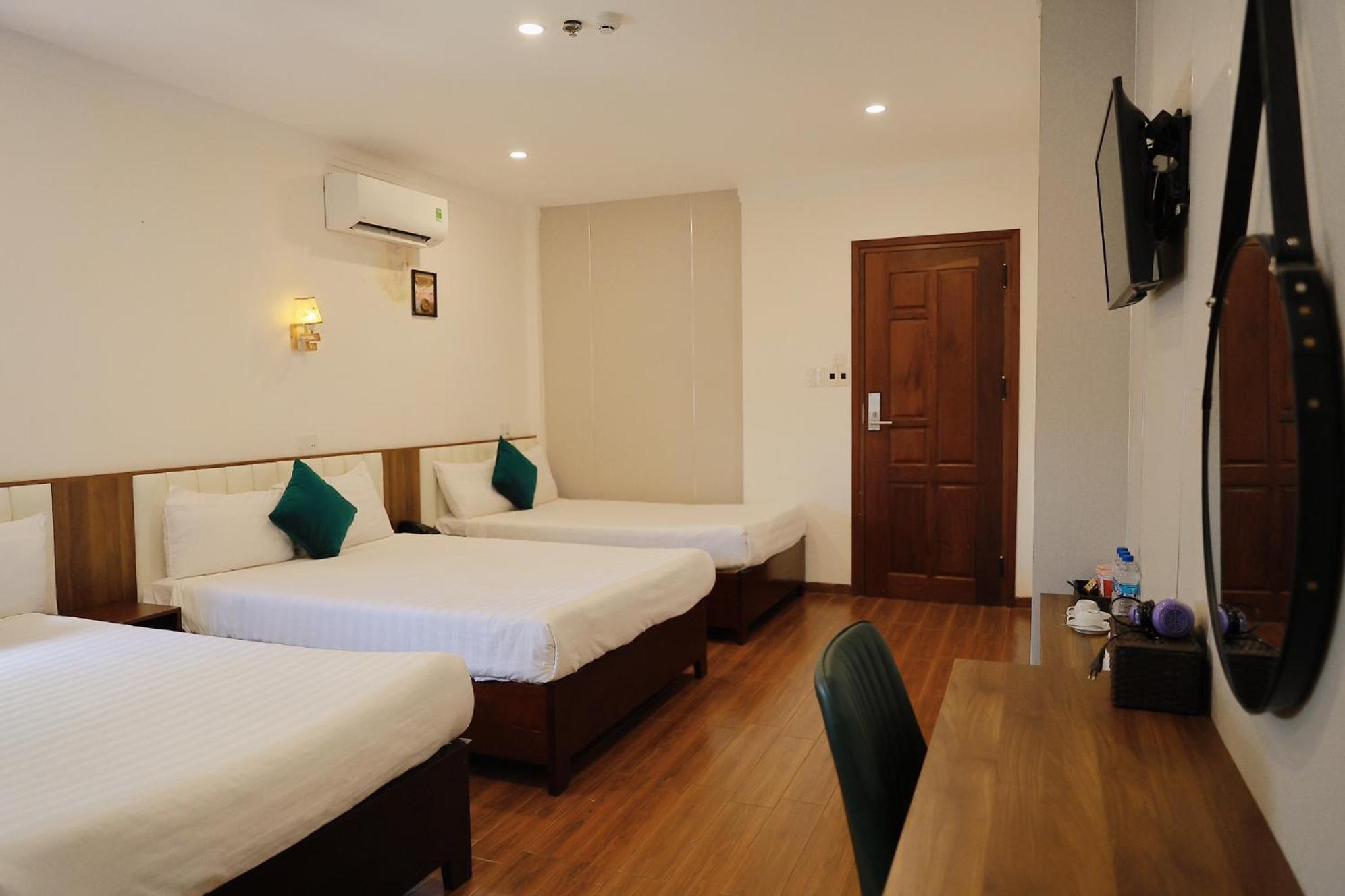 Le Centre Pleiku Hotel Экстерьер фото