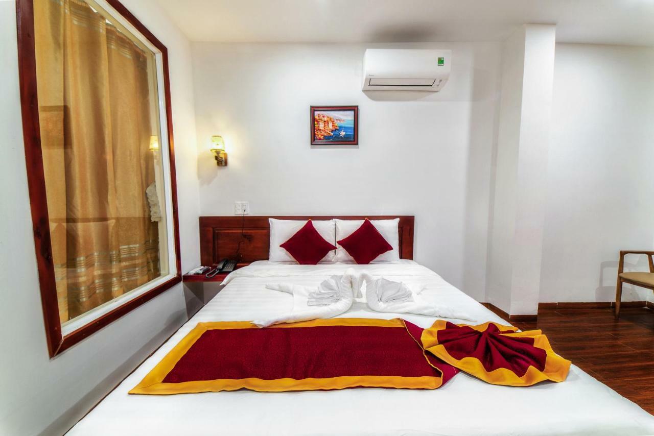 Le Centre Pleiku Hotel Экстерьер фото
